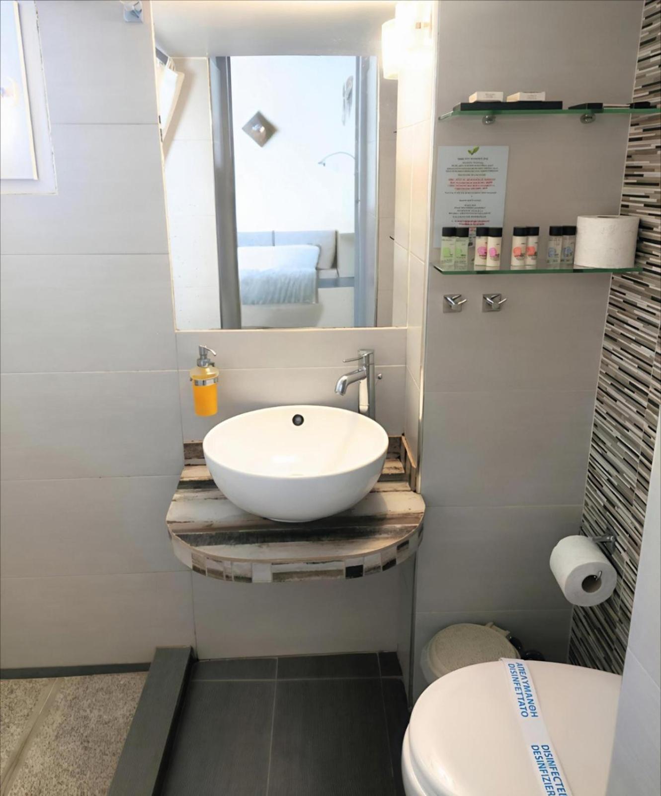 Tinos Heritage Plateia Luaran gambar