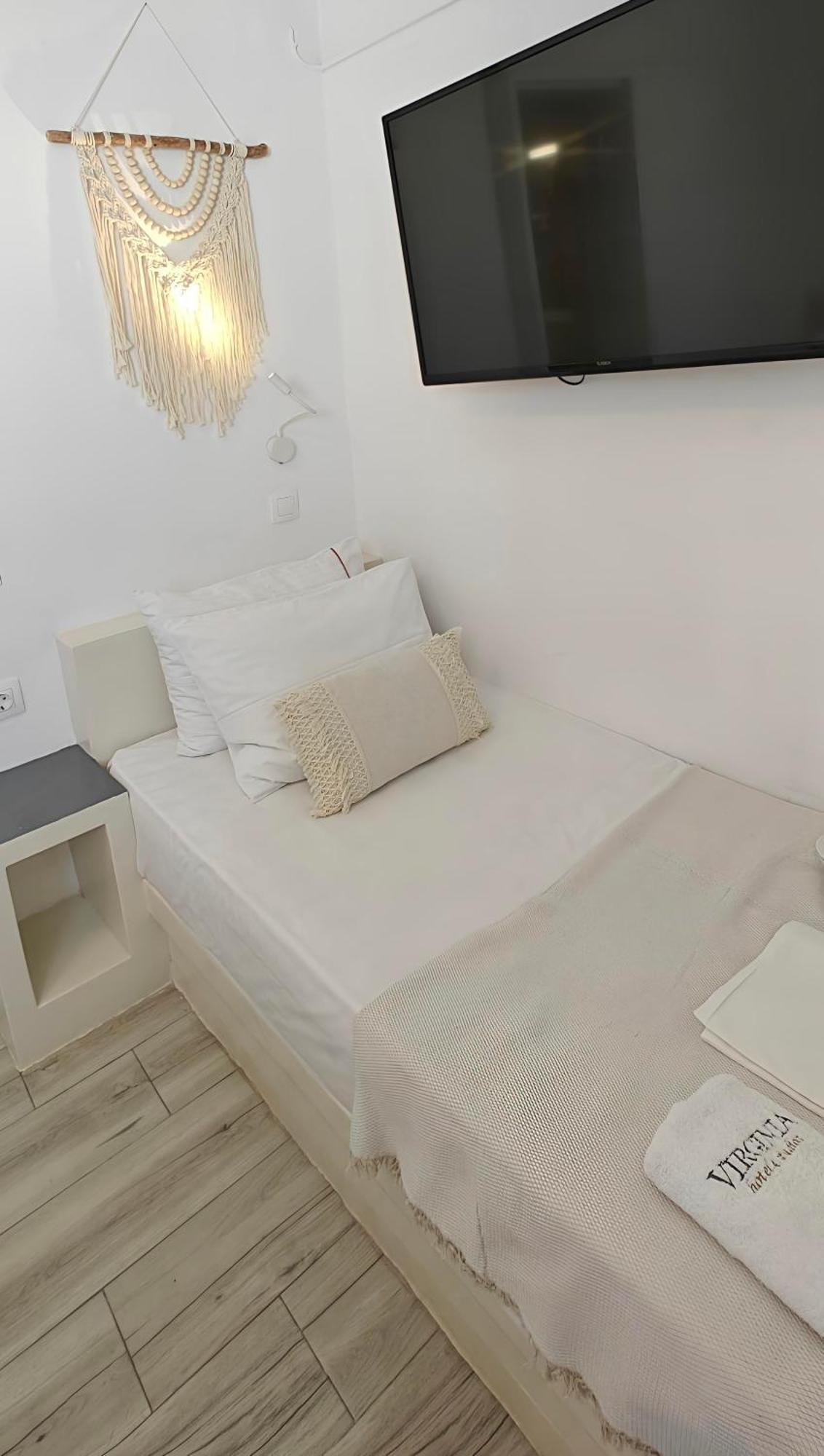 Tinos Heritage Plateia Luaran gambar